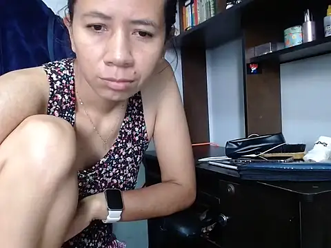 Snapshot of Erotic_latina chatting on November 6, 2025, 12:09 pm Erotic latina online show from November 6, 2025, 12:09 pm