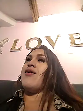 Snapshot of kimCosseyy chatting on February 12, 2026, 2:11 am kimCosseyy online show from February 12, 2026, 2:11 am