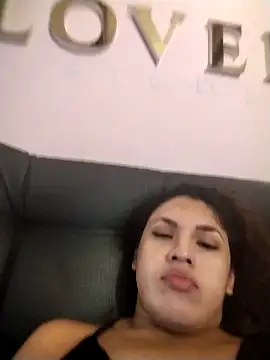 Snapshot of kimCosseyy chatting on March 22, 2026, 1:53 am kimCosseyy online show from March 22, 2026, 1:53 am