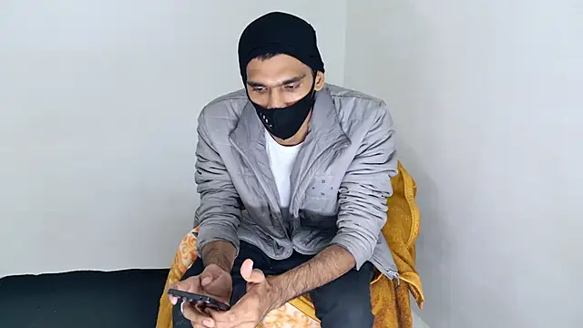 Snapshot of Habibi_big_b chatting on November 24, 2025, 7:25 pm Habibi big b online show from November 24, 2025, 7:25 pm