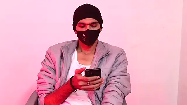 Snapshot of Habibi_big_b chatting on November 15, 2025, 5:39 pm Habibi big b online show from November 15, 2025, 5:39 pm