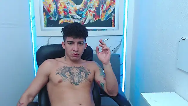 Snapshot of targuerian22 chatting on October 5, 2025, 4:03 am targuerian22 online show from October 5, 2025, 4:03 am