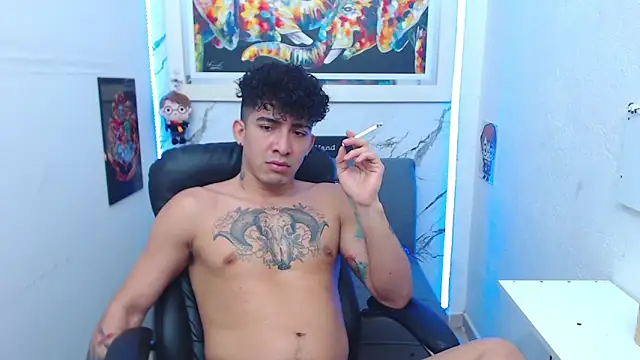 Snapshot of targuerian22 chatting on November 22, 2025, 2:10 am targuerian22 online show from November 22, 2025, 2:10 am