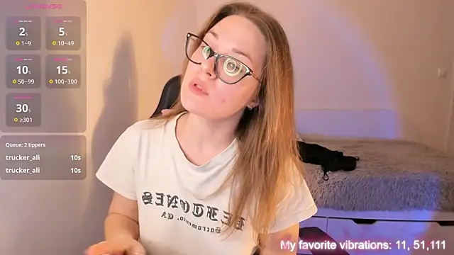 ami amour  online show from October 27, 2025, 4:30 pm