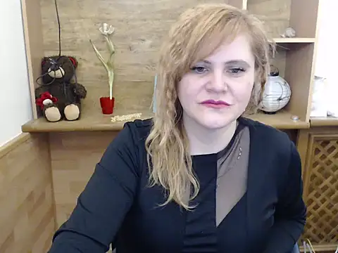 Snapshot of DaniellaKiss chatting on March 18, 2026, 12:08 pm DaniellaKiss online show from March 18, 2026, 12:08 pm