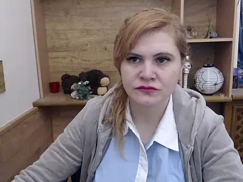 Snapshot of DaniellaKiss chatting on March 7, 2026, 5:36 am DaniellaKiss online show from March 7, 2026, 5:36 am