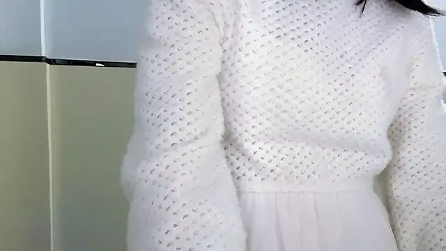 Snapshot of Honey-cici chatting on January 3, 2025, 3:16 am Honey-cici online show from January 3, 2025, 3:16 am