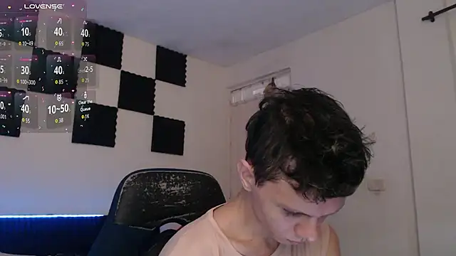 Snapshot of bryamado69 chatting on November 24, 2025, 12:16 pm bryamado69 online show from November 24, 2025, 12:16 pm