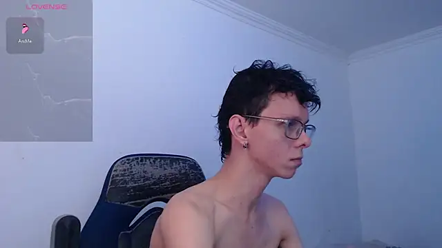 Snapshot of bryamado69 chatting on July 22, 2026, 2:19 pm bryamado69 online show from July 22, 2026, 2:19 pm