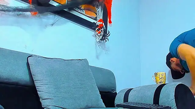 MAXIMUS MASTE3 online show from October 11, 2025, 8:43 pm