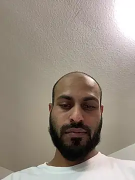 Snapshot of islandvybee55 chatting on January 31, 2025, 11:45 pm islandvybee55 online show from January 31, 2025, 11:45 pm