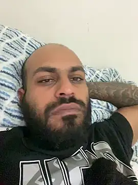 Snapshot of islandvybee55 chatting on March 16, 2025, 7:26 am islandvybee55 online show from March 16, 2025, 7:26 am