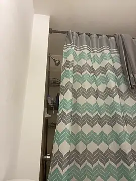 Snapshot of islandvybee55 chatting on March 2, 2025, 5:20 pm islandvybee55 online show from March 2, 2025, 5:20 pm