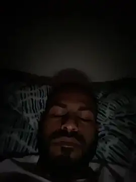 Snapshot of islandvybee55 chatting on February 28, 2025, 7:37 am islandvybee55 online show from February 28, 2025, 7:37 am