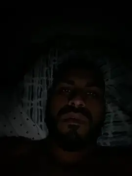 Snapshot of islandvybee55 chatting on January 23, 2025, 7:43 am islandvybee55 online show from January 23, 2025, 7:43 am