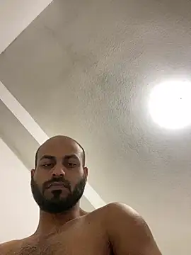 Snapshot of islandvybee55 chatting on January 5, 2025, 4:47 am islandvybee55 online show from January 5, 2025, 4:47 am