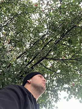 Snapshot of ErPumas126 chatting on February 14, 2025, 9:45 am ErPumas126 online show from February 14, 2025, 9:45 am