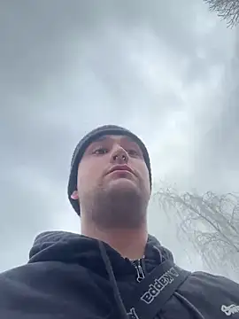 Snapshot of ErPumas126 chatting on February 25, 2025, 2:15 pm ErPumas126 online show from February 25, 2025, 2:15 pm