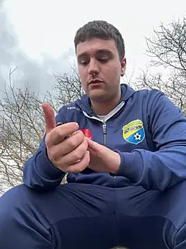 Snapshot of ErPumas126 chatting on February 27, 2025, 12:34 pm ErPumas126 online show from February 27, 2025, 12:34 pm