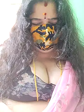 Snapshot of tamilthanushri chatting on July 5, 2026, 8:21 am tamilthanushri online show from July 5, 2026, 8:21 am