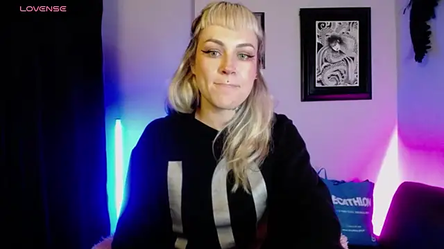 Snapshot of kim_jeins11 chatting on October 15, 2025, 2:21 am kim jeins11 online show from October 15, 2025, 2:21 am