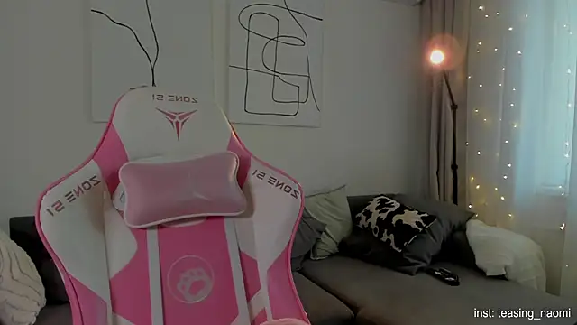 aesthetics  tease online show from January 19, 2026, 3:43 am