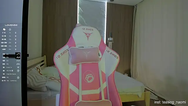 aesthetics  tease online show from November 19, 2025, 3:39 am