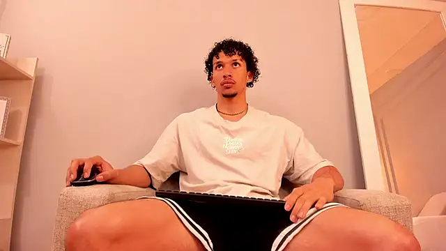 Dominick star online show from February 10, 2026, 12:48 pm