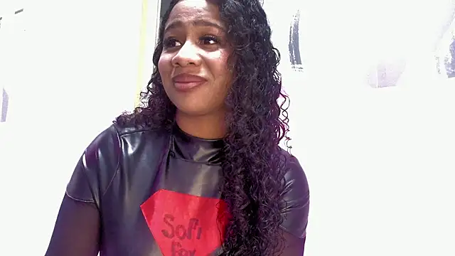 Sofi Fox  online show from April 24, 2026, 4:03 am