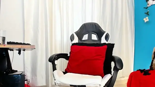 Snapshot of Bethanyjhonson chatting on December 16, 2024, 4:16 pm Bethanyjhonson online show from December 16, 2024, 4:16 pm