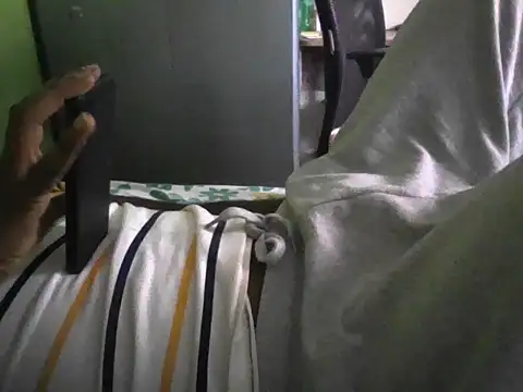 Snapshot of bangalorebulli chatting on February 5, 2026, 7:48 am bangalorebulli online show from February 5, 2026, 7:48 am