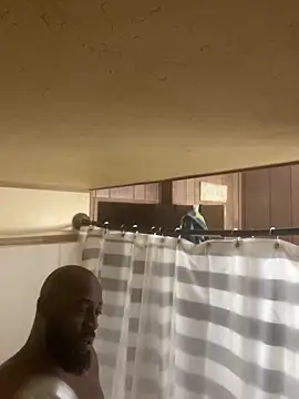 Snapshot of SukItSlo444 chatting on January 17, 2026, 4:16 am SukItSlo444 online show from January 17, 2026, 4:16 am