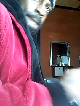 Snapshot of SukItSlo444 chatting on January 5, 2025, 9:57 pm SukItSlo444 online show from January 5, 2025, 9:57 pm