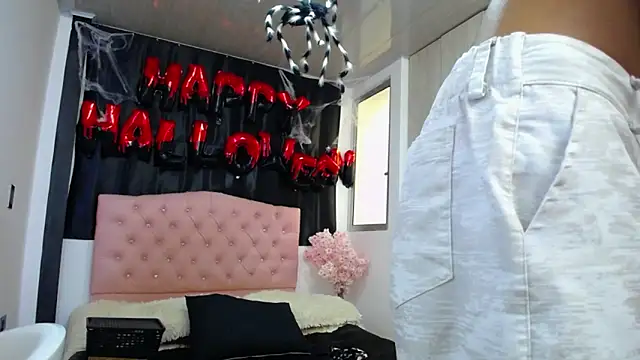 Snapshot of abigail_f00x chatting on October 16, 2025, 12:35 pm abigail f00x online show from October 16, 2025, 12:35 pm