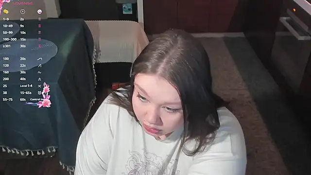 Snapshot of LilyBelll chatting on February 6, 2026, 9:00 pm LilyBelll online show from February 6, 2026, 9:00 pm