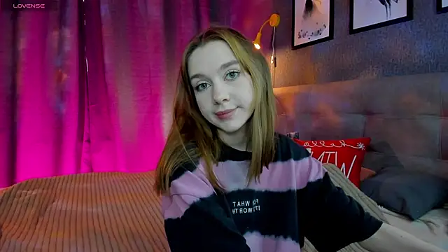 Lesi Moonie01 online show from January 15, 2026, 9:12 am