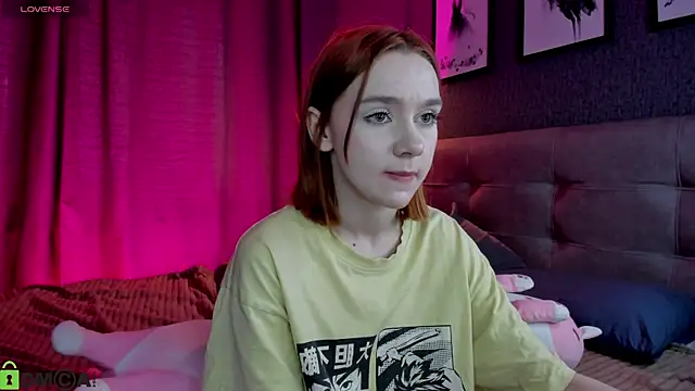 Snapshot of Lesi_Moonie01 chatting on May 7, 2026, 9:23 am Lesi Moonie01 online show from May 7, 2026, 9:23 am
