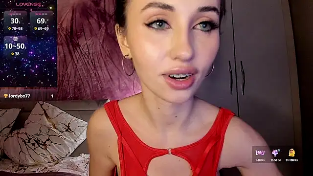 Snapshot of L1TWW chatting on March 18, 2025, 9:43 pm L1TWW online show from March 18, 2025, 9:43 pm