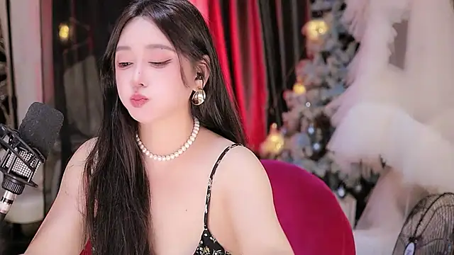 Missy Nana21 online show from August 7, 2026, 3:51 pm