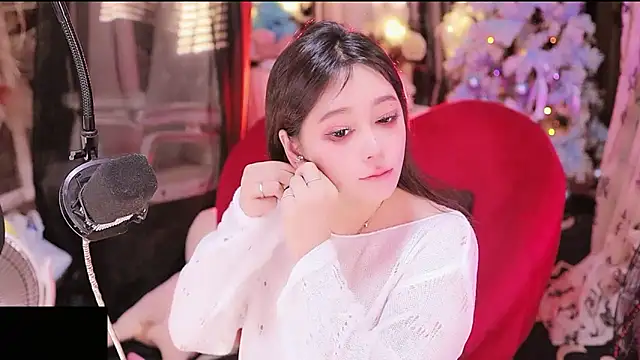 Missy Nana21 online show from October 28, 2025, 4:17 pm