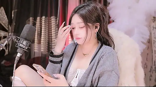 Snapshot of Missy_Nana21 chatting on March 18, 2026, 3:35 pm Missy Nana21 online show from March 18, 2026, 3:35 pm