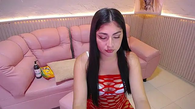 Alaya cute online show from March 21, 2026, 11:08 pm