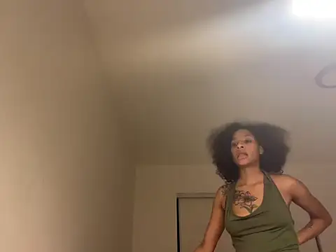 Snapshot of shandiloveslemonss chatting on October 17, 2025, 7:11 am shandiloveslemonss online show from October 17, 2025, 7:11 am