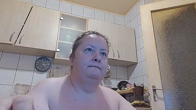 Snapshot of melissaBlessing chatting on June 14, 2026, 1:13 am melissaBlessing online show from June 14, 2026, 1:13 am