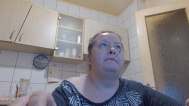 Snapshot of melissaBlessing chatting on July 29, 2026, 11:48 pm melissaBlessing online show from July 29, 2026, 11:48 pm