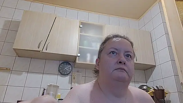 Snapshot of melissaBlessing chatting on June 22, 2026, 1:11 am melissaBlessing online show from June 22, 2026, 1:11 am