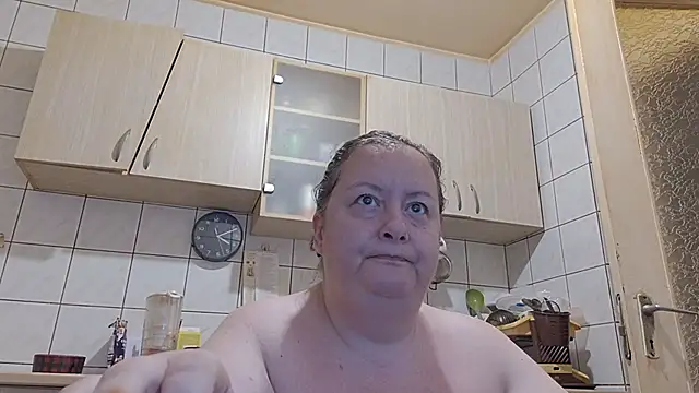 Snapshot of melissaBlessing chatting on June 21, 2026, 1:11 am melissaBlessing online show from June 21, 2026, 1:11 am