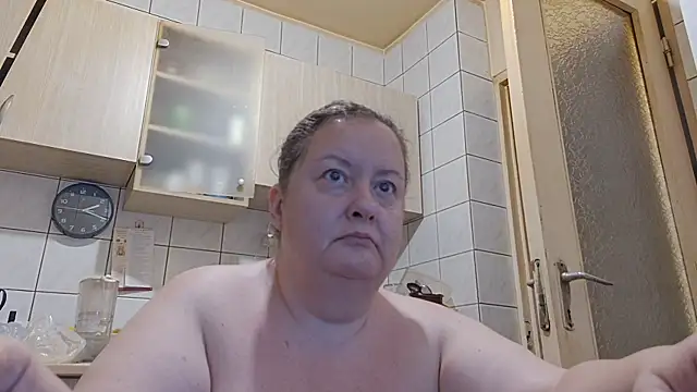 Snapshot of melissaBlessing chatting on July 6, 2026, 11:18 pm melissaBlessing online show from July 6, 2026, 11:18 pm
