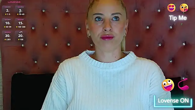 Snapshot of KikiSweet08 chatting on November 26, 2025, 5:29 am KikiSweet08 online show from November 26, 2025, 5:29 am