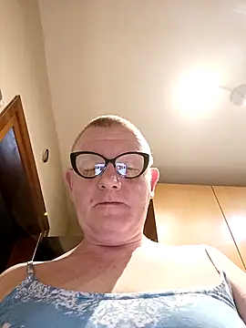 Misiopasyw1 online show from November 30, 2025, 3:51 am